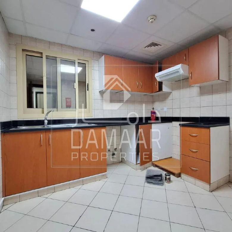 Spacious 1BR | 03 Minutes To Sharaf DG Metro